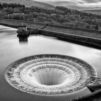Ladybower Overflow